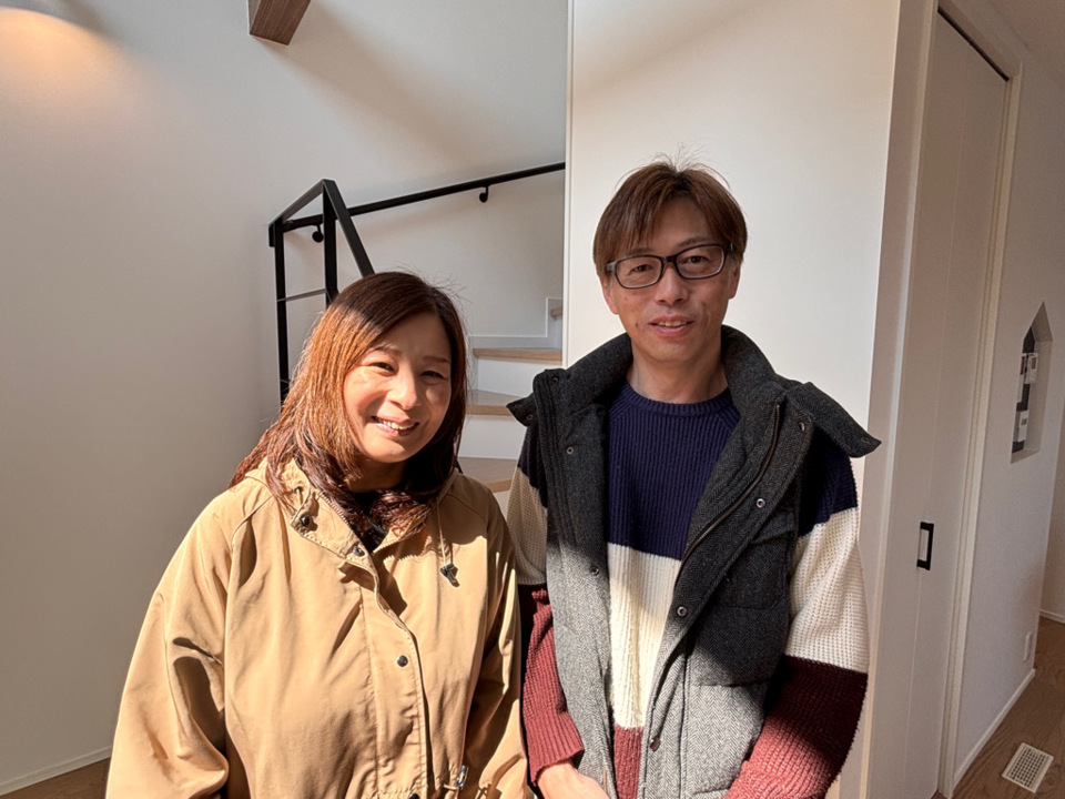 【ソーラーとテスラの蓄電池で 以前のローン+電気代と同じ支払いの家】